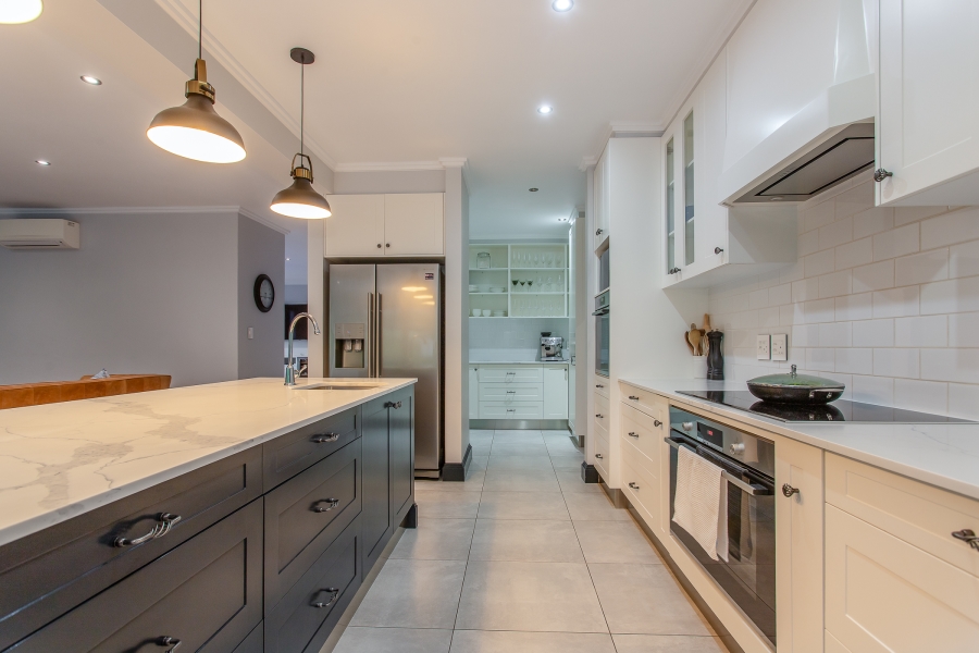 4 Bedroom Property for Sale in Franschhoek Western Cape